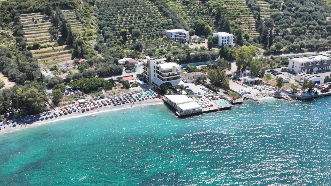 Paradise Beach Hotel Vlore Exterior photo